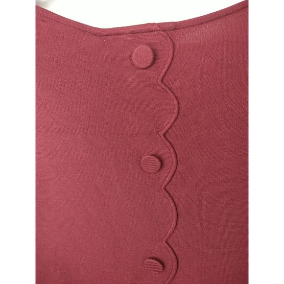 Hawthorn Woman S Knit Blouse Back Button Scalloped Design Red Pullover Casual - Picture 2 of 8